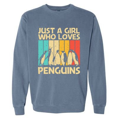 Cool Penguin For Mom Emperor Penguin Bird Lover Garment-Dyed Sweatshirt