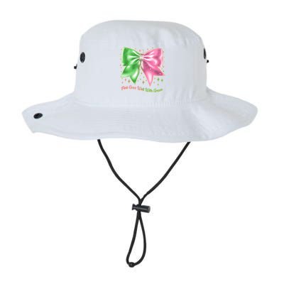 Cute Pink Goes Well With Green Ribbon Bow Bucket Hat