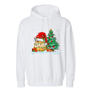 Cream Puff Lover Christmas Cream Puff Wearing Santa Hat Garment-Dyed Fleece Hoodie