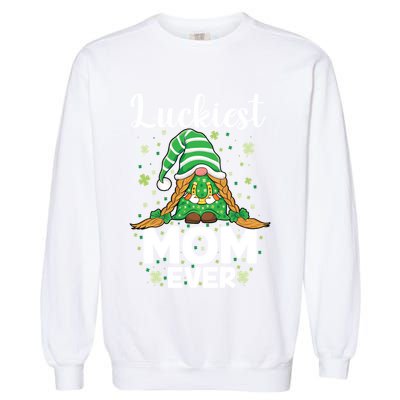 Check Plaid Pattern Luckiest Mom Ever St Patrick Day Gnomes Gift Garment-Dyed Sweatshirt