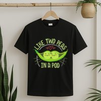 Cute Pea Pod Like Two Peas In A Pod Idiom T-Shirt