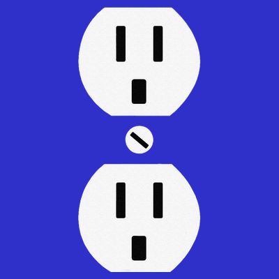 Couple Plug Socket Matching Costume Funny Halloween Gifts T-Shirt