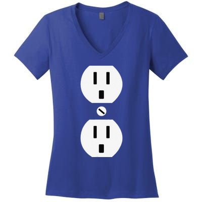 Couple Plug Socket Matching Costume Funny Halloween Gifts Women's V-Neck T-Shirt