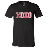 Chenille Patch Sparkling Xoxo Valentine Day Heart Love Gift V-Neck T-Shirt