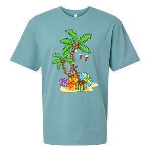 Christmas Palm Tree Tropical Xmas Coconut Lights Funny Gifts Sueded Cloud Jersey T-Shirt