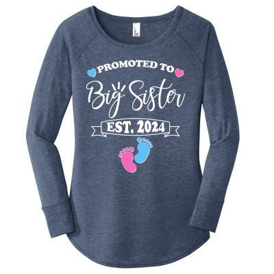 Cute Promoted To Big Sister Est 2024 Women's Perfect Tri Tunic Long Sleeve Shirt