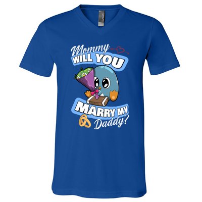 Cute Penguin Wedding Offer Mommy Will You Marry My Daddy Gift V-Neck T-Shirt