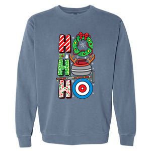 Curling Player Xmas Curling Broom Curler Christmas Curling Funny Gift Garment-Dyed Sweatshirt