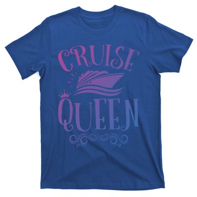 Cruise Queen Cruise Travel Cruising Gift T-Shirt