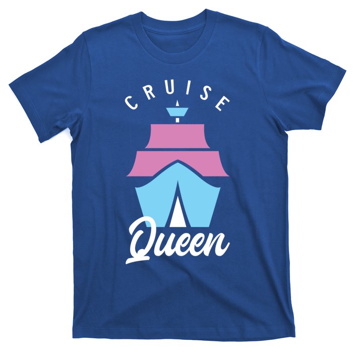 Cruise Queen Funny Cruising Cool Gift T-Shirt