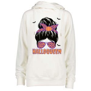 Cute Queen Spooky Funny Halloween Costume Gift Womens Funnel Neck Pullover Hood