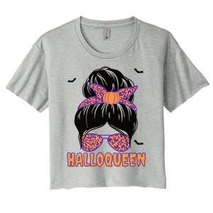 Cute Queen Spooky Funny Halloween Costume Gift Women's Crop Top Tee