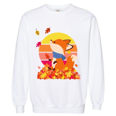 Cute Retro Autumn Fall Leaves Baby Fox Garment-Dyed Sweatshirt