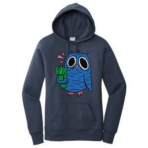 Crazy Owl Gun Women's Pullover Hoodie