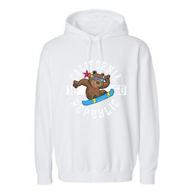 California Republic Bear Snowboarder Snowboarding Snowboard Cute Gift Garment-Dyed Fleece Hoodie