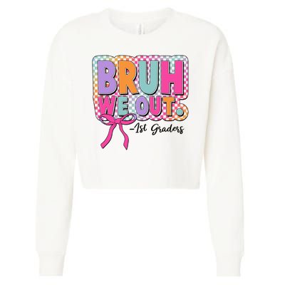 Cute Retro Bruh We Out First Graders Cropped Pullover Crew