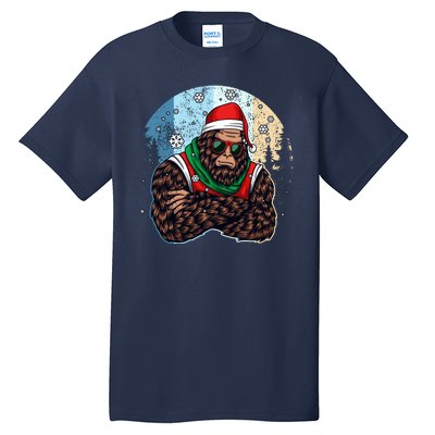 Cool Retro Christmas Big Foot Sasquatch Santa Claus Tall T-Shirt