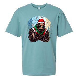 Cool Retro Christmas Big Foot Sasquatch Santa Claus Sueded Cloud Jersey T-Shirt