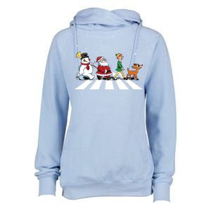 Christmas Road Womens Funnel Neck Pullover Hood