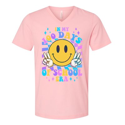 Cute Retro Emoji Smiley In My 100 Days Of School Era V-Neck T-Shirt