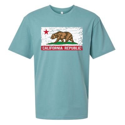 California Republic Flag Ca Distressed Design Classic Sueded Cloud Jersey T-Shirt