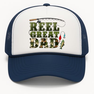 Camouflage Reel Great Dad Fishing Happy Fathers Day Trucker Hat