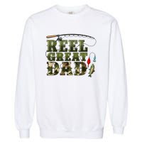 Camouflage Reel Great Dad Fishing Happy Fathers Day Garment-Dyed Sweatshirt