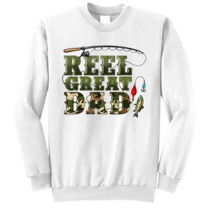 Camouflage Reel Great Dad Fishing Happy Fathers Day Sweatshirt