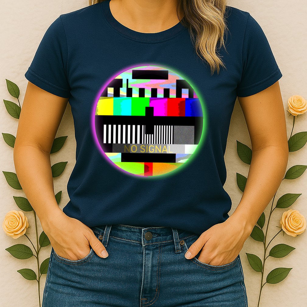 Cool Retro No Tv Signal Womens T-Shirt