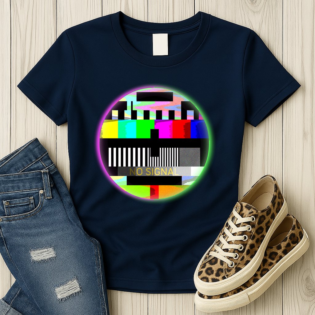 Cool Retro No Tv Signal Womens T-Shirt
