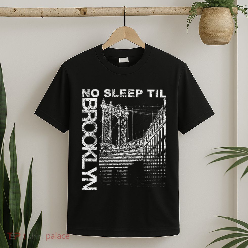 Cool Retro No Sleep Til Brooklyn Old School Portable Stereo T-Shirt