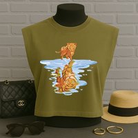 Cat Reflecting Tiger Garment-Dyed Women's Muscle Tee