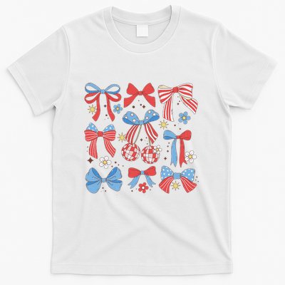 Coquette Red White & Blue Patriotic Bows Retro July 4th T-Shirt