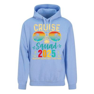 Cruise Squad 2025 Family Friends Vacation Cruising Ship Trip Unisex Surf Hoodie