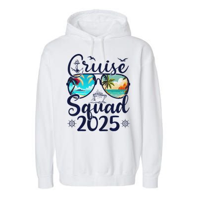 Cruise Squad 2025 Family Group Matching Summer Vacation Garment-Dyed Fleece Hoodie