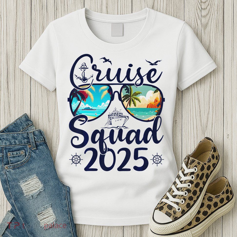 Cruise Squad 2025 Family Group Matching Summer Vacation Womens T-Shirt