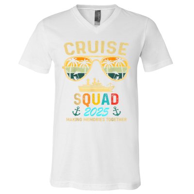 Cruise Squad 2025 Family Couple Matching Summer Vacation V-Neck T-Shirt
