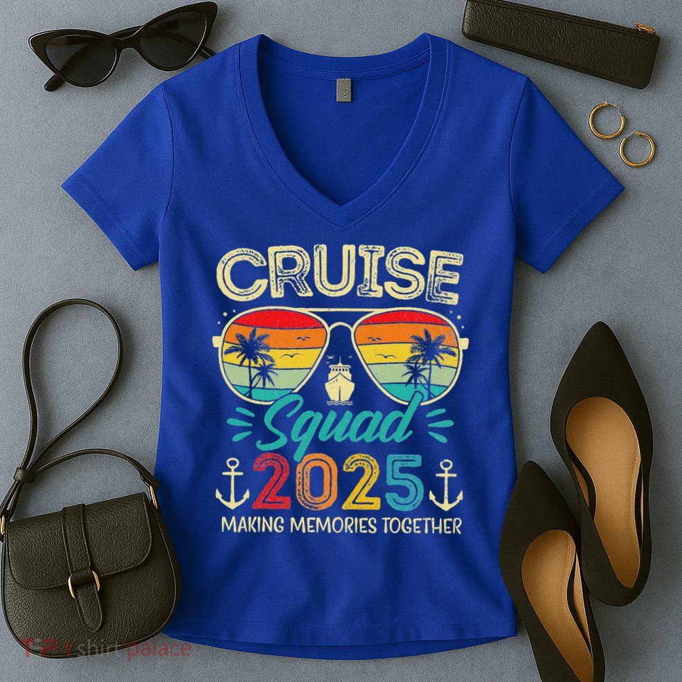 Cruise Squad 2025 Family Group Matching Vacation Women's V-Neck T-Shirt