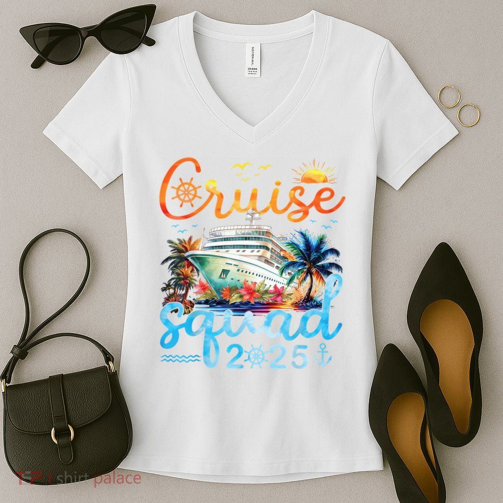 Cruise Squad 2025 Family Group Matching Cruising Vacation Women's V-Neck T-Shirt