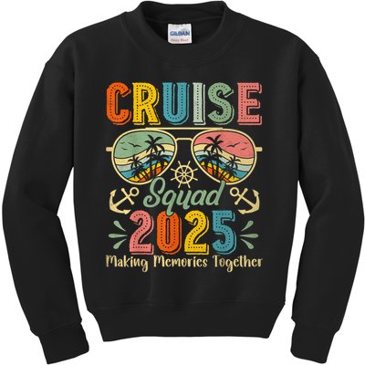 Cruise Squad 2025 Family Group Matching Summer Vacation Kids Sweatshirt