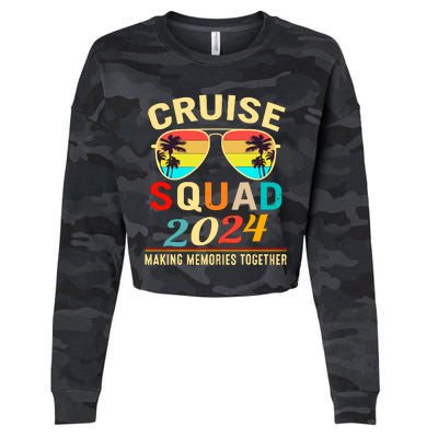 Cruise Squad 2024 Making Memories Together Summer Vacation Cropped Pullover Crew