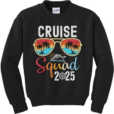 Cruise Squad 2025 Family Group Matching Summer Vacation Kids Sweatshirt