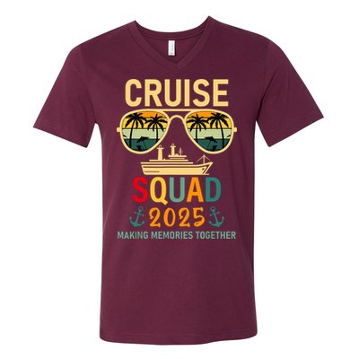 Cruise Squad 2025 Family Group Matching Summer Vacation V-Neck T-Shirt