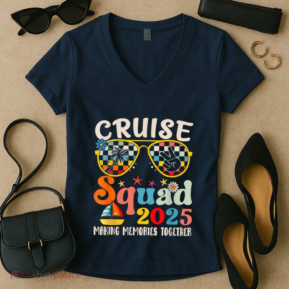 Cruise Squad 2025 Family Group Matching Summer Vacation Women's V-Neck T-Shirt
