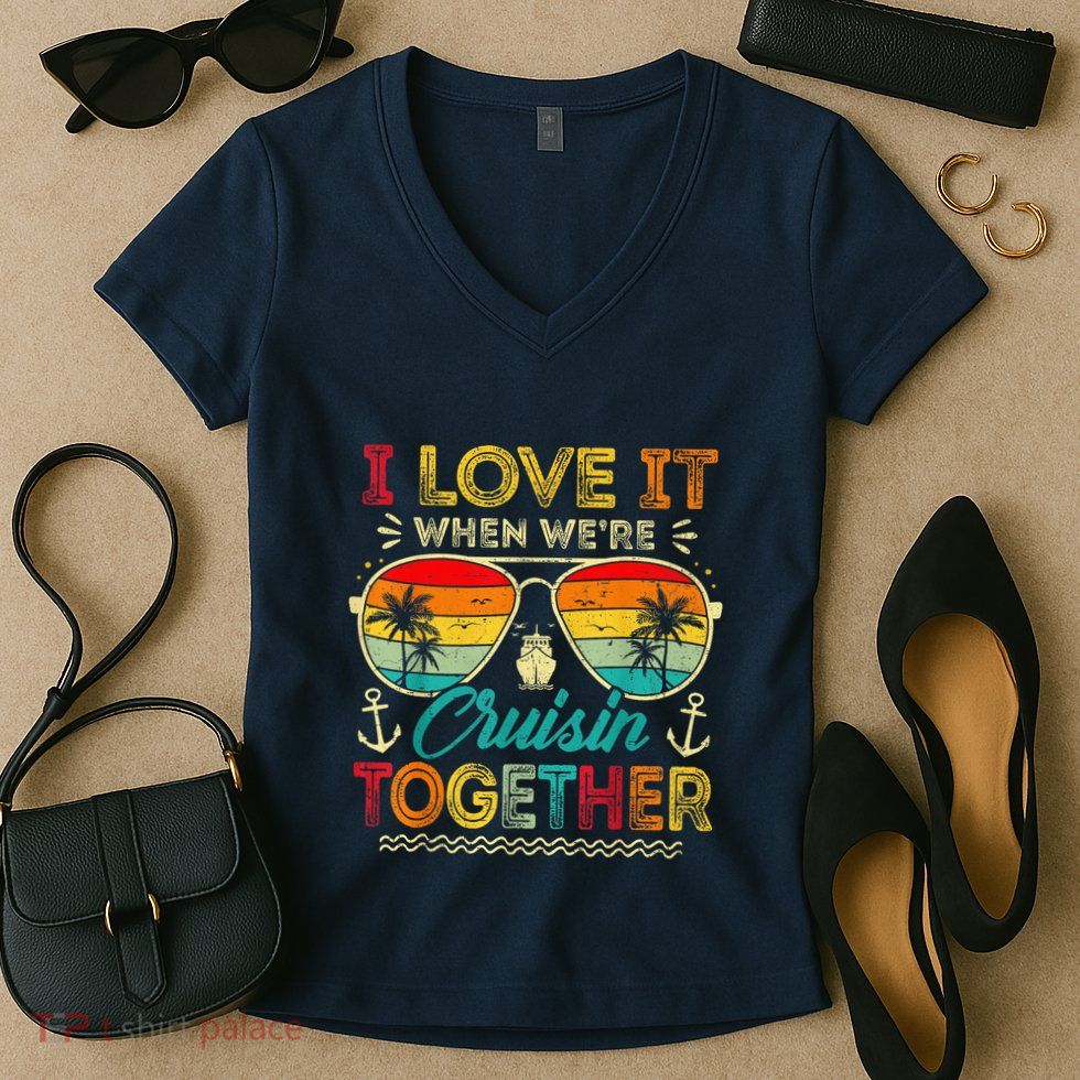 Cruise Squad 2025 Family Group Matching Summer Vacation Women's V-Neck T-Shirt