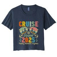 Cruise Squad 2025 Family Group Matching Summer Vacation Women's Crop Top Tee