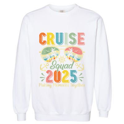 Cruise Squad 2025 Family Group Matching Summer Vacation Garment-Dyed Sweatshirt