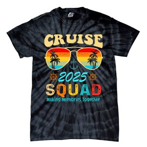 Cruise Squad 2025 Family Friends Vacation Cruising Ship Trip Tie-Dye T-Shirt