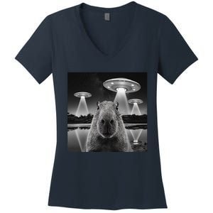 Capybara Selfie Alien Ufo Gifts Rodent Lover Women's V-Neck T-Shirt