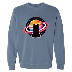 Cat Staring At Planet Saturn Cat Dad Cat Lover Garment-Dyed Sweatshirt